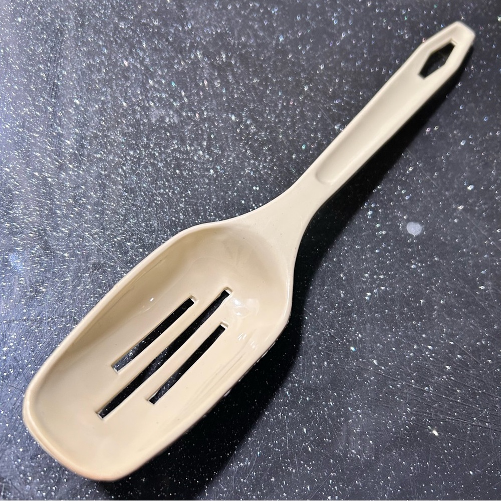 King Kraft Nylon Slotted Spoon
